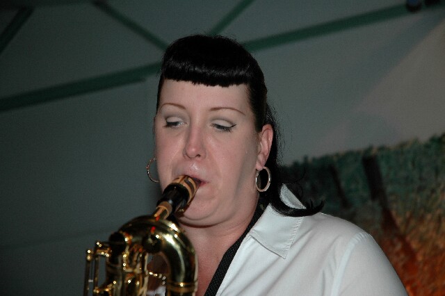 min 2006 06 11 guinguette mp 113